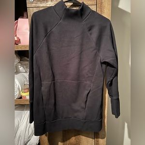 Fabletics black leggings sweater